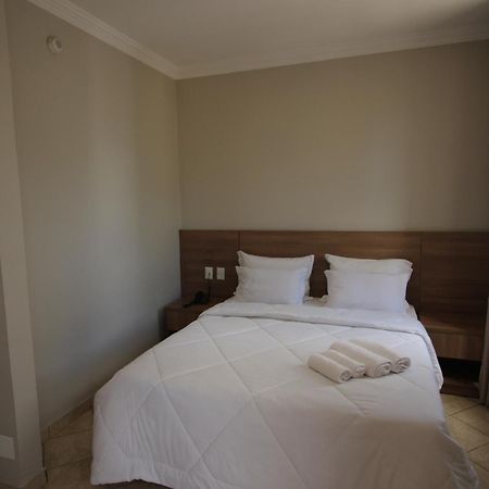 Hotel Regina Muriaé מראה חיצוני תמונה