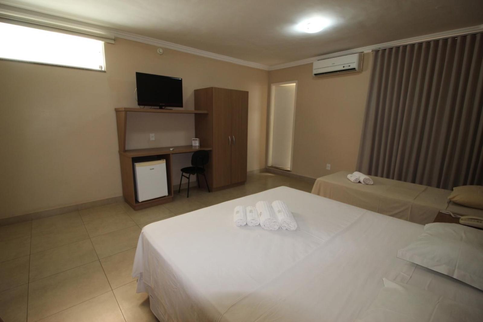 Hotel Regina Muriaé מראה חיצוני תמונה