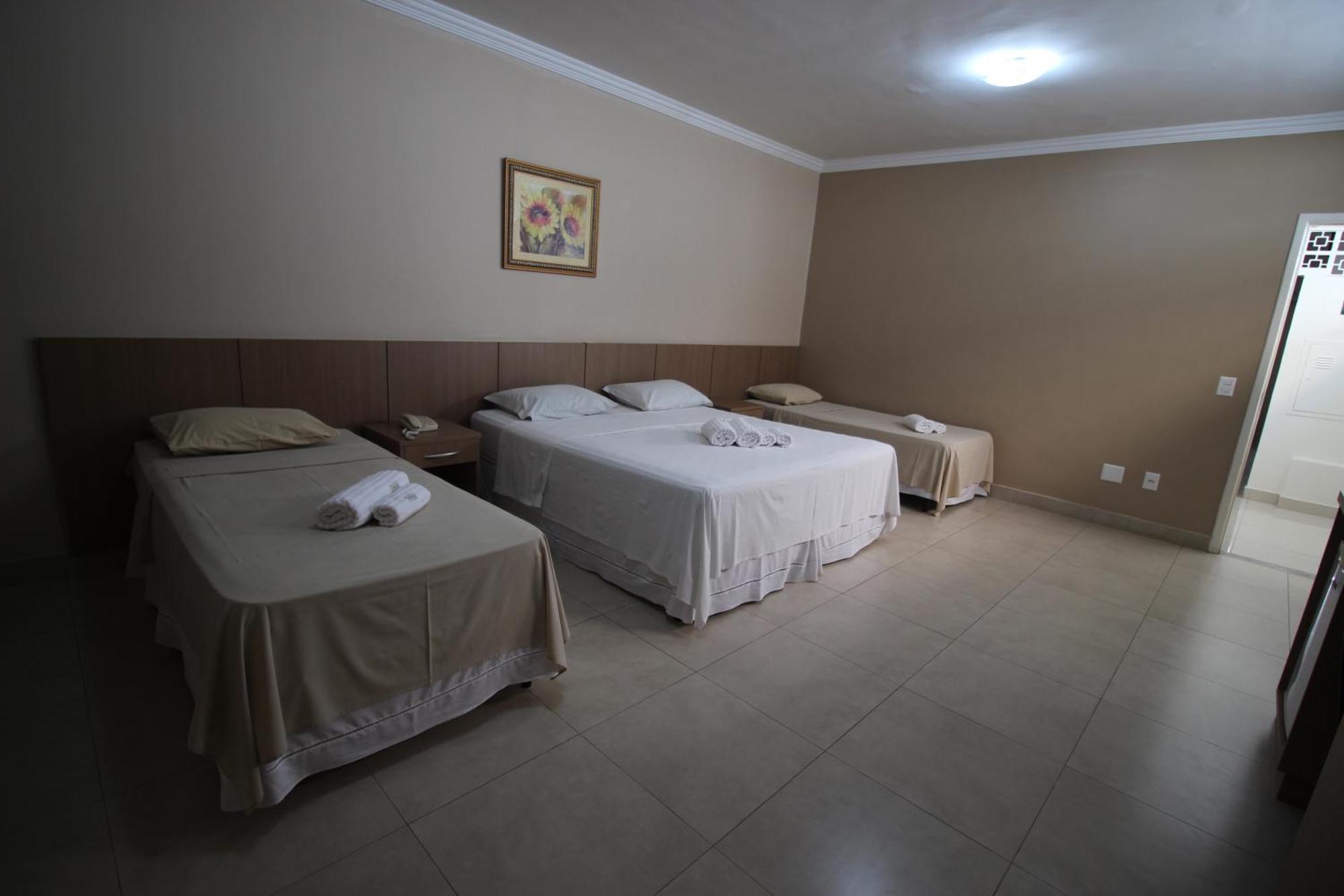 Hotel Regina Muriaé מראה חיצוני תמונה